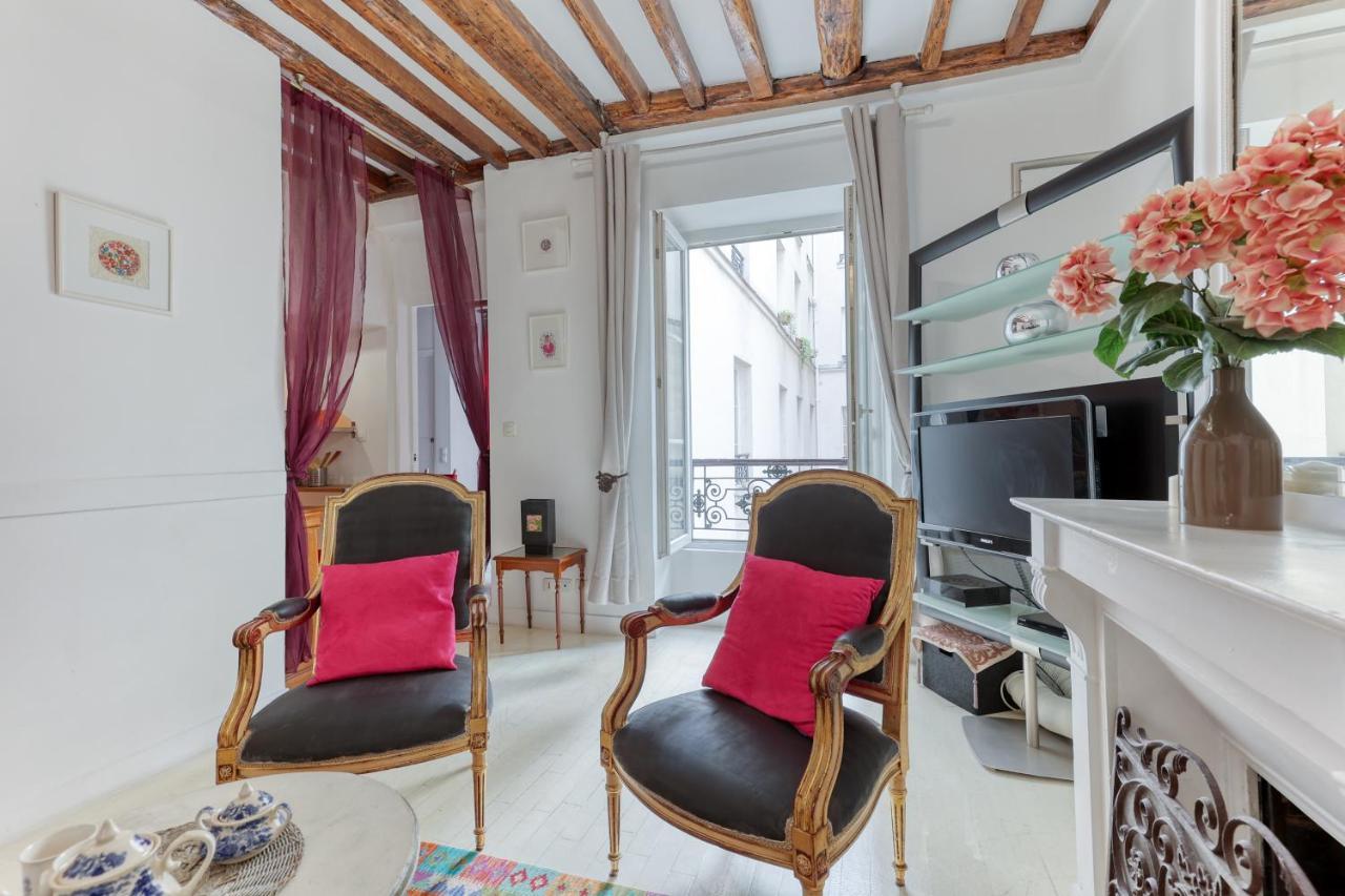 Parisian Cocoon 1Bdr Flat - Prime Loc Le Marais Apartment ภายนอก รูปภาพ