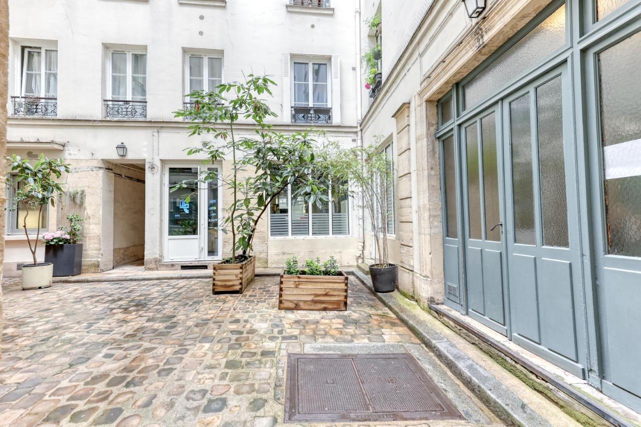 Parisian Cocoon 1Bdr Flat - Prime Loc Le Marais Apartment ภายนอก รูปภาพ